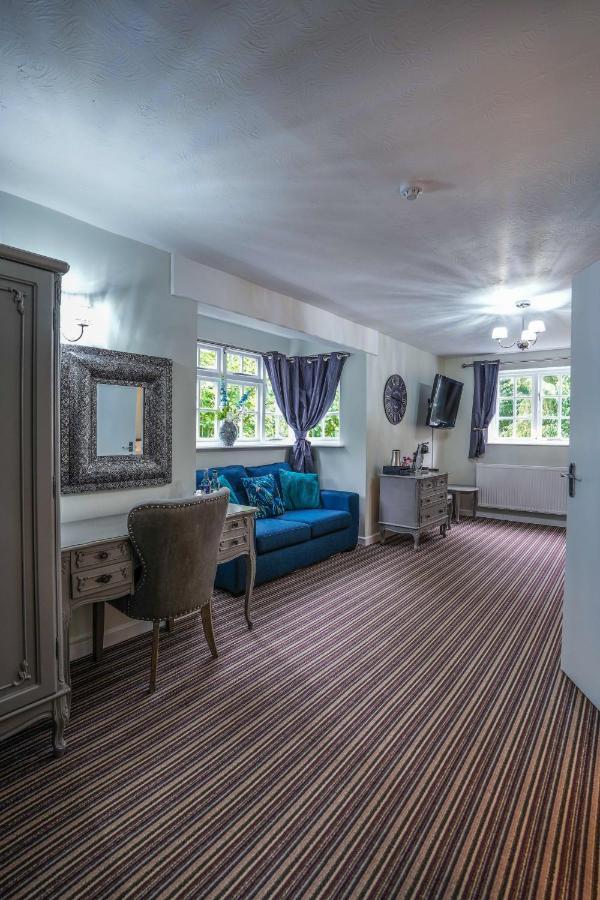 White Lion Hotel Crewe Extérieur photo