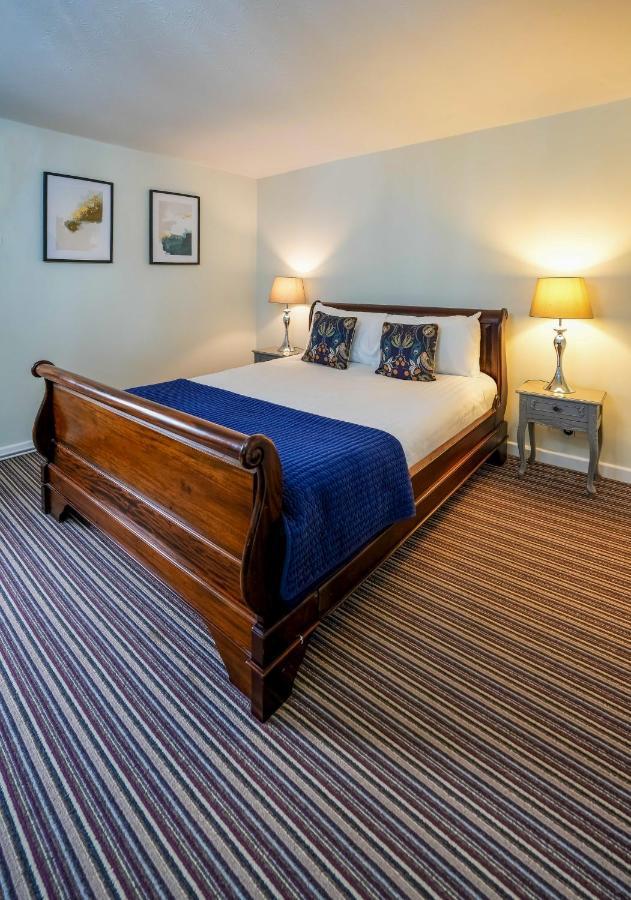 White Lion Hotel Crewe Extérieur photo