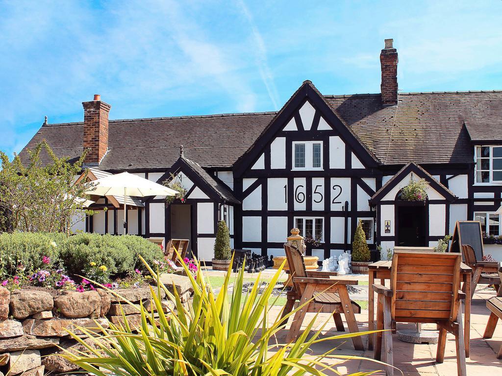 White Lion Hotel Crewe Extérieur photo