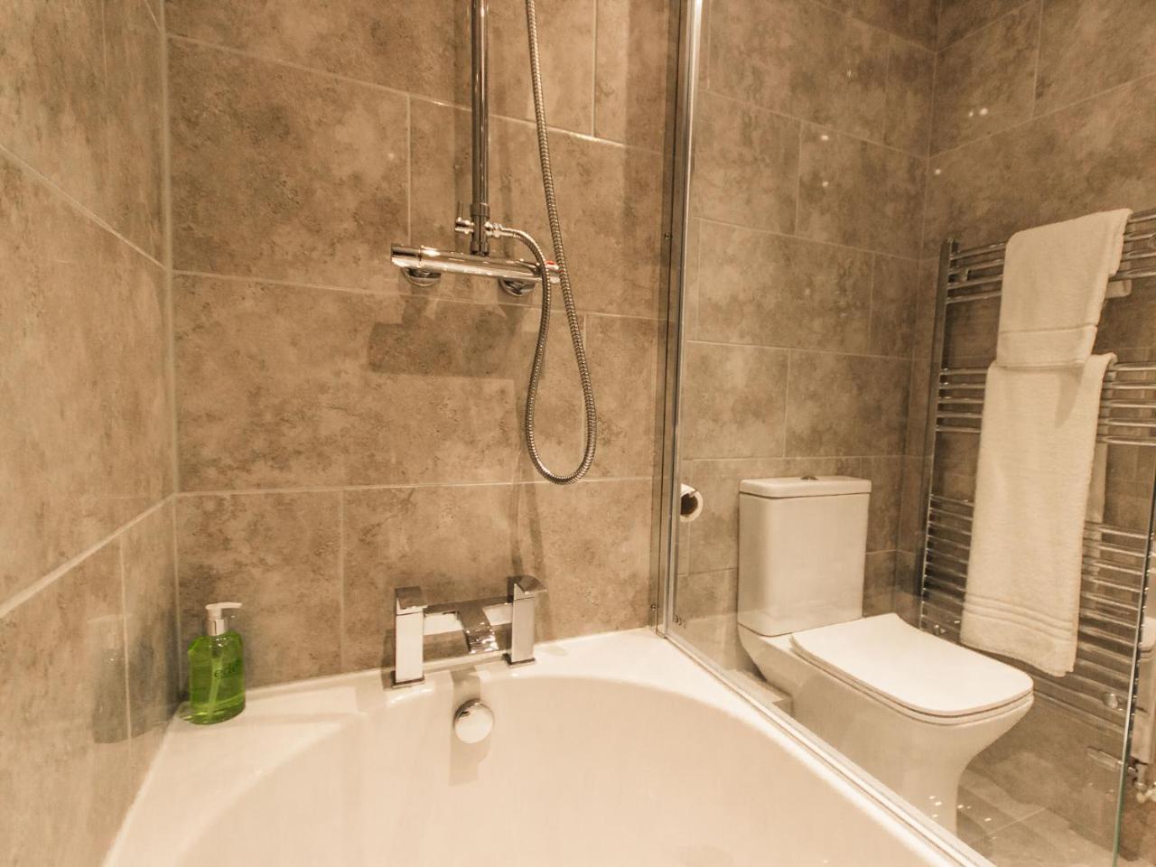 White Lion Hotel Crewe Extérieur photo